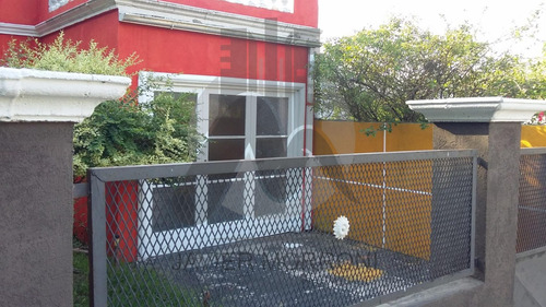 Imagen 15 de 21 de Casa Sobre Lote Propio De 370 M2, 3 Amb, A Refaccionar