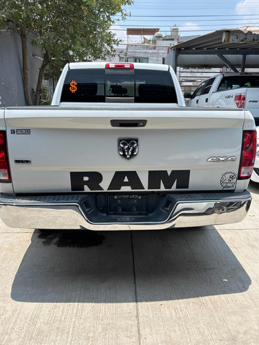 Dodge Ram 2500 5.7 Pickup Crew Cab Slt 4x4 Mt