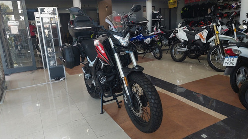 Imagen 4 de 20 de Motomel Skua 250 Adventure 0km