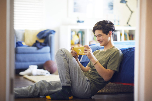 Consola De Juegos Nintendo Switch Lite Amarilla
