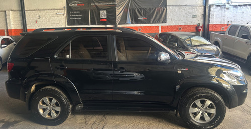 Toyota Hilux SW4 3.0 I Srv At C/cuero 4x4 (2009)