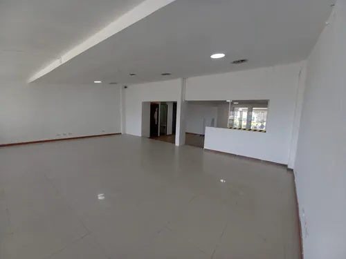 Local En Arriendo En La Avenida Santander/manizales (279062292).