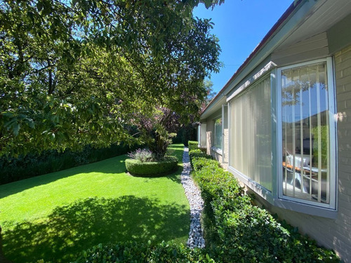 Imagen 19 de 24 de Casa En Venta En Calle Cerrada Con Vigilancia, Jardines Del