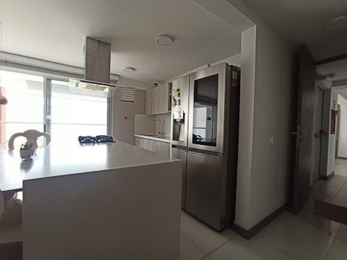 Imagen 13 de 18 de Apartamento En Venta Suramerica 472-2422