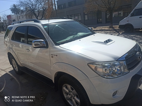 Imagen 2 de 15 de Toyota Sw4 2010 3.0 I Srv At C/cuero 4x4 (2009)