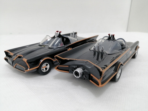 Batimobil Batman Serie Tv 1966 Escala 1/32, 12cms Largo.