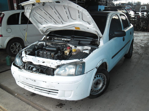 Sucata Corsa Sedan 05 1.8 Flex Pra Tirar Peças Motor Capo