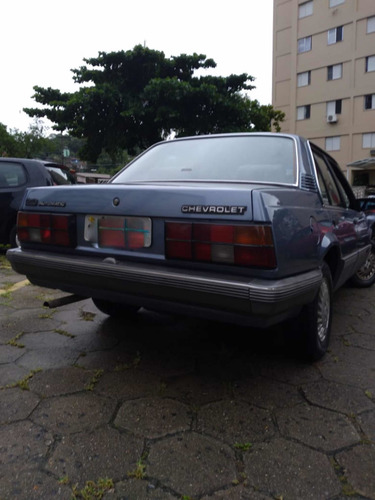 Imagem 4 de 10 de Chevrolet Monza
