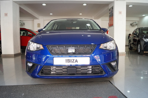 Imagen 2 de 15 de Seat Ibiza Style Automático Azul 2021