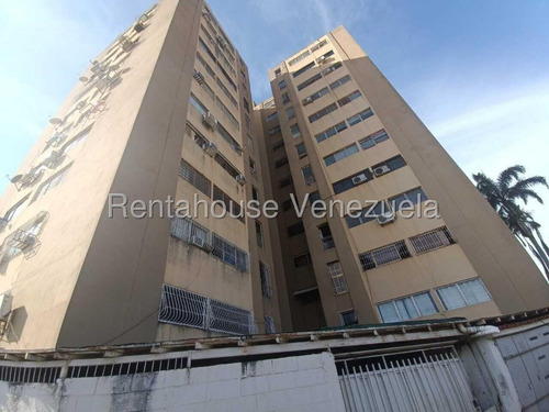 25-24541* Nataly Zambrano Te Ofrece Este Economico Y Amplio Apartamento (1 Nivel) En Alquiler En Centro