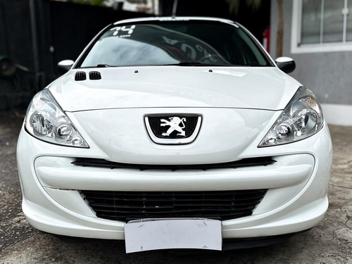 Peugeot 207 1.4 ACTIVE 8V FLEX 4P MANUAL