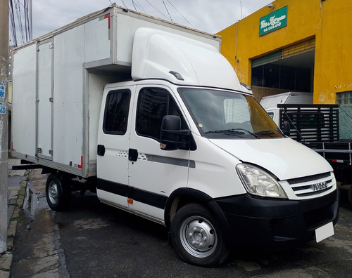 Iveco Daily Chassi 35s14 Cabine Dupla Com Defletor - 2012