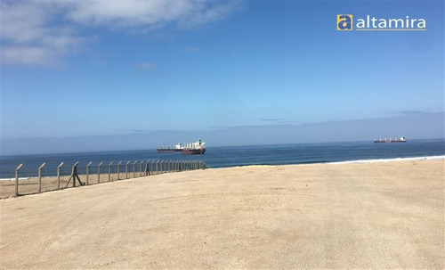 Imagen 8 de 17 de Sitio En Arriendo En Iquique