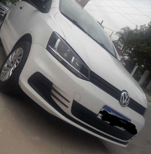 Volkswagen Suran 1.6 Comfortline 101cv 2016