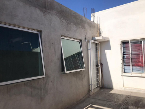 Imagen 2 de 10 de Casa En Venta Fraccionamiento Villas Del Manantial