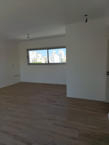 Oficina A Estrenar En Venta, La Plata, 57 Y 8