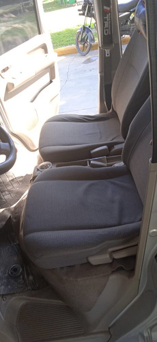 Imagen 11 de 14 de Nissan Nv-100