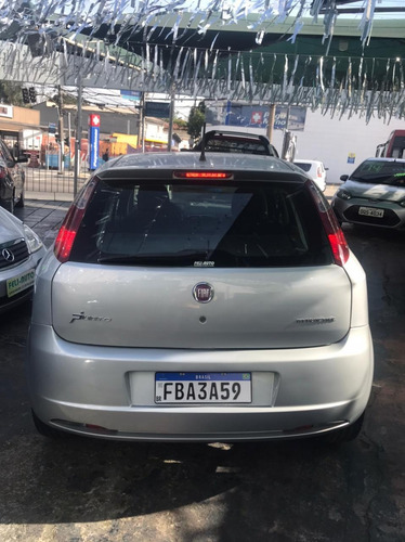 Imagem 2 de 7 de Fiat Punto 2012 1.4 Attractive Flex 5p