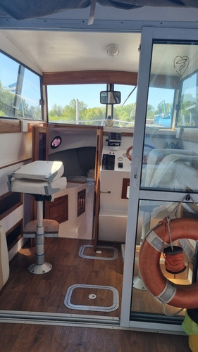 Imagen 12 de 24 de Impecable Pony River Mercruiser 4.3l Permuto No Fisher Cabin