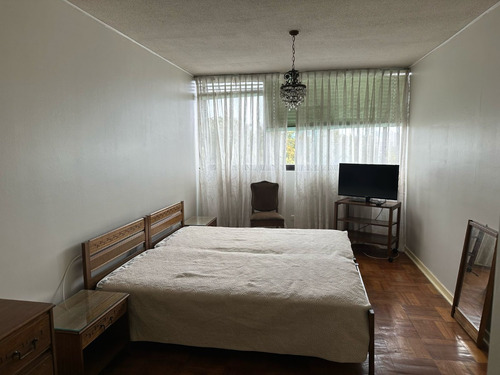 Departamento En El Corazón De Viña Del Mar