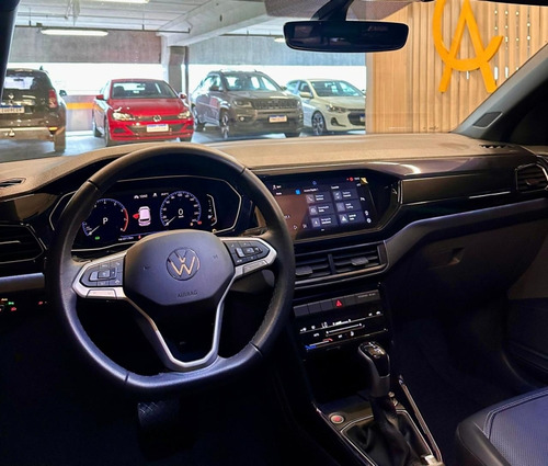 Volkswagen T-Cross 1.0 200 TSI TOTAL FLEX COMFORTLINE AUTOMÁTICO