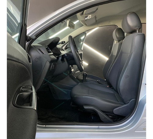 Volkswagen Gol 1.0 12V MPI TOTALFLEX 4P MANUAL
