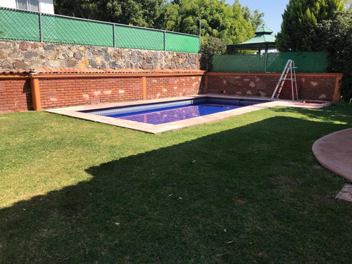 Se Vende Casa En Excelente Estado En Lomas De Cocoyoc