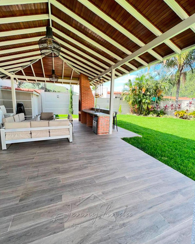 En Venta: Espectacular Quinta En El Castaño, Conjunto Residencial Castaño Park, Maracay, Aragua