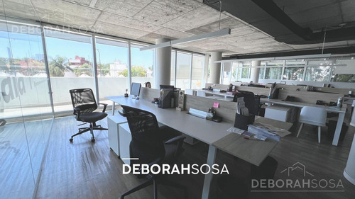 Imagen 7 de 14 de Oficina Aaa En Venta - Sobre Av. Libertador Con Vista Al Rio!