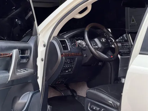 Toyota Land Cruiser 4.5 Vxr Lc200