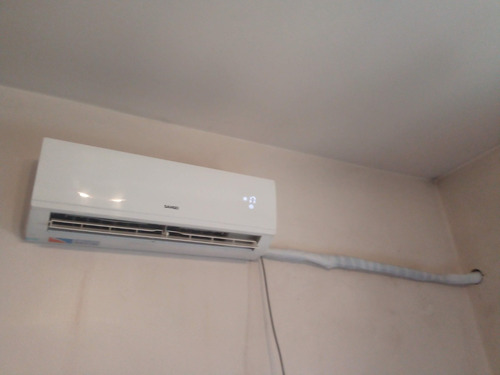 Instalacion De Aire Acondicionado Split Tecnico De Heladeras
