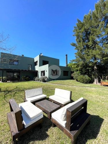 Venta Casa 4 Dormitorios Y Escritorio En Barrio Privado La Asunción