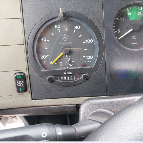 Mercedes-benz 710 Plus 2015 Chasis