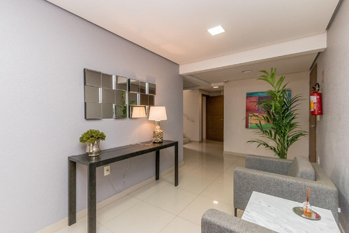 Imagem 21 de 24 de Apartamento Para Aluguel, 2 Quartos, 1 Suíte, 1 Vaga, Petropolis - Porto Alegre/rs - 2137