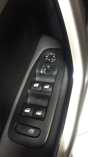 Imagem 14 de 14 de Peugeot 2008 2015 1.6 16v Allure Flex 5p