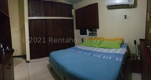 Imagen 8 de 24 de Gustavo Zavala Rentahouse 22-8439