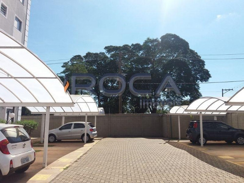 Venda De Apartamentos / Padrão Na Cidade De São Carlos 26517