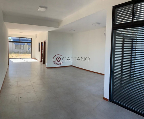 Imagen 5 de 9 de Local Comercial A Estrenar De Dos Plantas, Excelente Para Oficina, Administración, En La Barra - La Barra La Barra