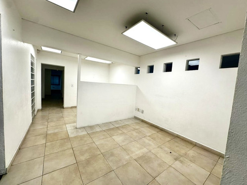 Casa Con Uso De Suelo En Venta Lomas De Chapultepec Cordillera De Los Andes