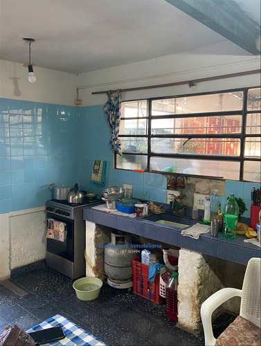 Casa En Venta En Zona Lezica. Villa Colón.