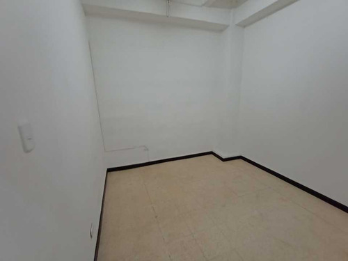 Imagen 15 de 18 de Local En Arriendo Pasajes Centro De Pereira 4854761