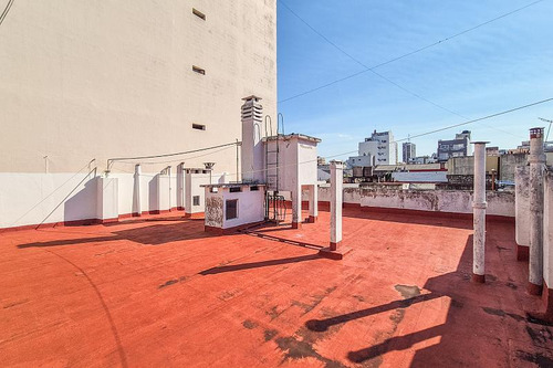 Venta Casa 3 Dormitorios Estilo Francés Con Patio Terraza Y Garage Almagro