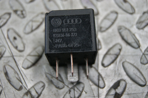 Módulo De Encendido Electrónico Vw 8k0951253 Original (Usado)