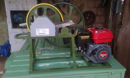 Garapeira De Cana Com Motor A Gasolina Completa