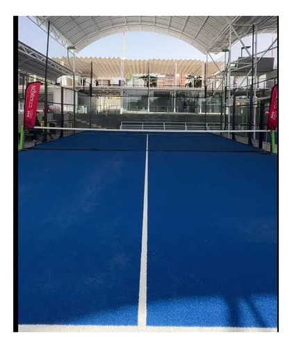 Pista Profesional De Pádel Panorámica