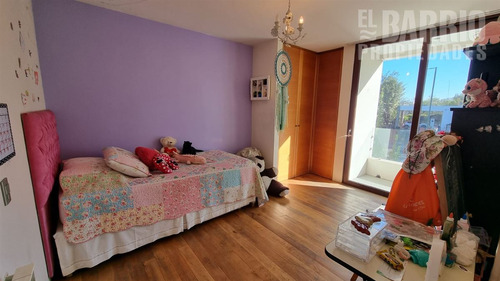 Casa En Venta De 3 Dorm. En Piedra Roja, Chicureo