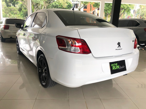 Peugeot 301 2017 1.6 Allure Gasolina