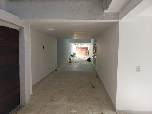 Imagem 30 de 30 de Condomínio Fechado Na Barra Da Tijuca 700m2 Reformado Com 5 Suítes. - 1859 - 69335431