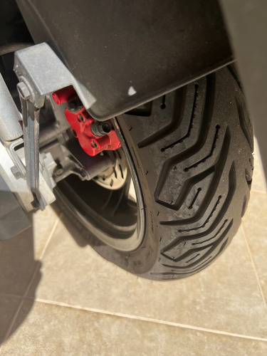 Moto Citycom 300 Em Excelente Estado De Conservação
