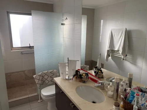 Oelckers Vende, Avda Bosques De Montemar, Edificio Miró